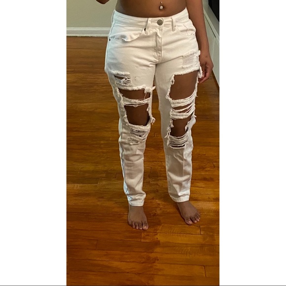 Ripped White Jeans - Picture 1 of 2